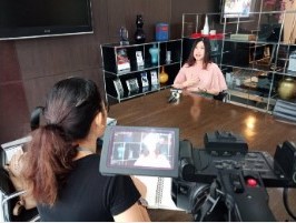 TV Interview Clip Thai Dating Coach/Matchmaker of Bangkok Matching gave interview to News Channel One TV