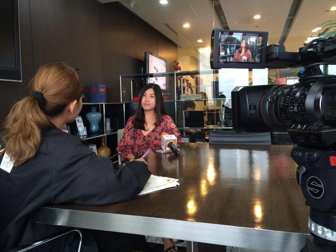 Thai Dating Coach/Matchmaker of Bangkok Matching Matchmaking/Dating Service gave interview to Amarin TV